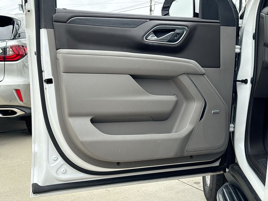 2023 GMC Yukon XL SLT BACKED BY HUDSON