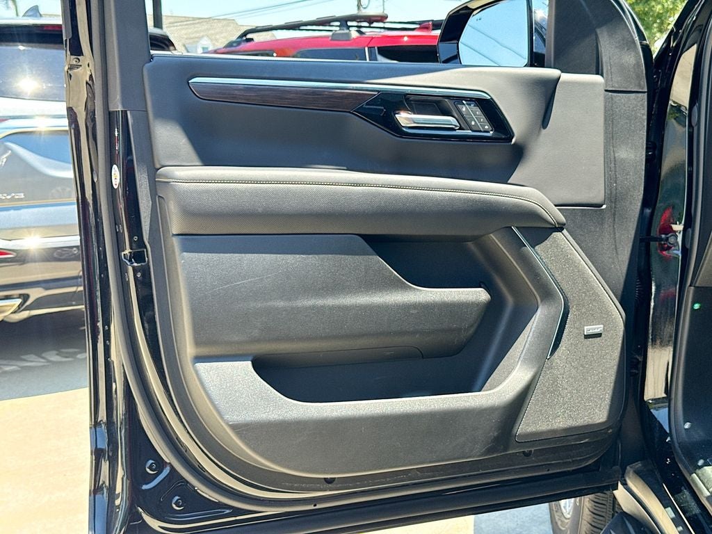 2025 Chevrolet Suburban Premier BACKED BY HUDSON