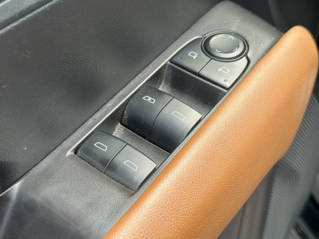 2024 GMC Canyon AT4 BACKED BY HUDSON