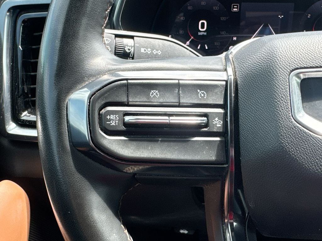 2024 GMC Canyon AT4 BACKED BY HUDSON