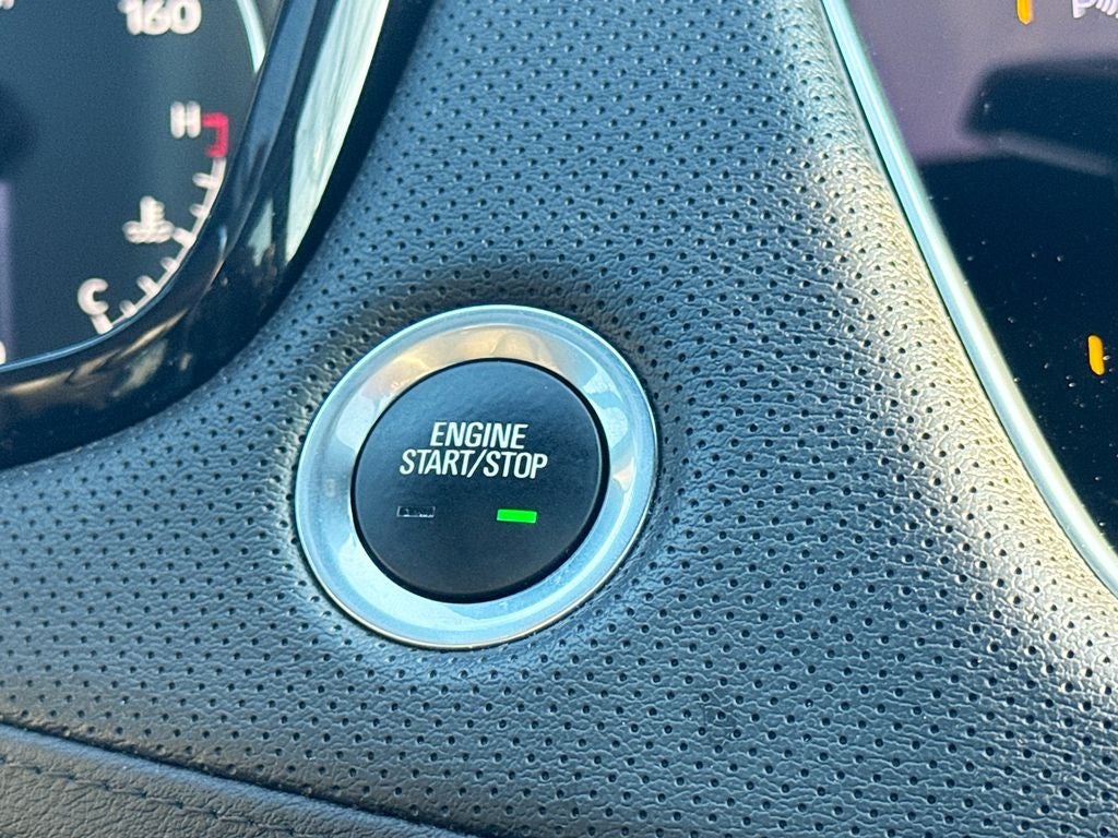 2021 Cadillac XT5 Premium Luxury BACKED BY HUDSON