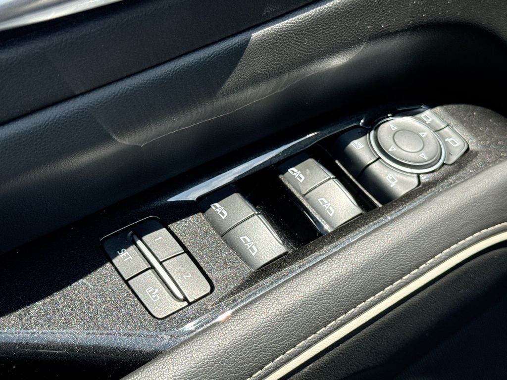 2022 Cadillac Escalade ESV Premium BACKED BY HUDSON
