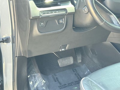 2022 Cadillac Escalade ESV Premium BACKED BY HUDSON