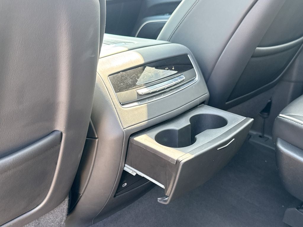 2022 Cadillac Escalade ESV Premium BACKED BY HUDSON
