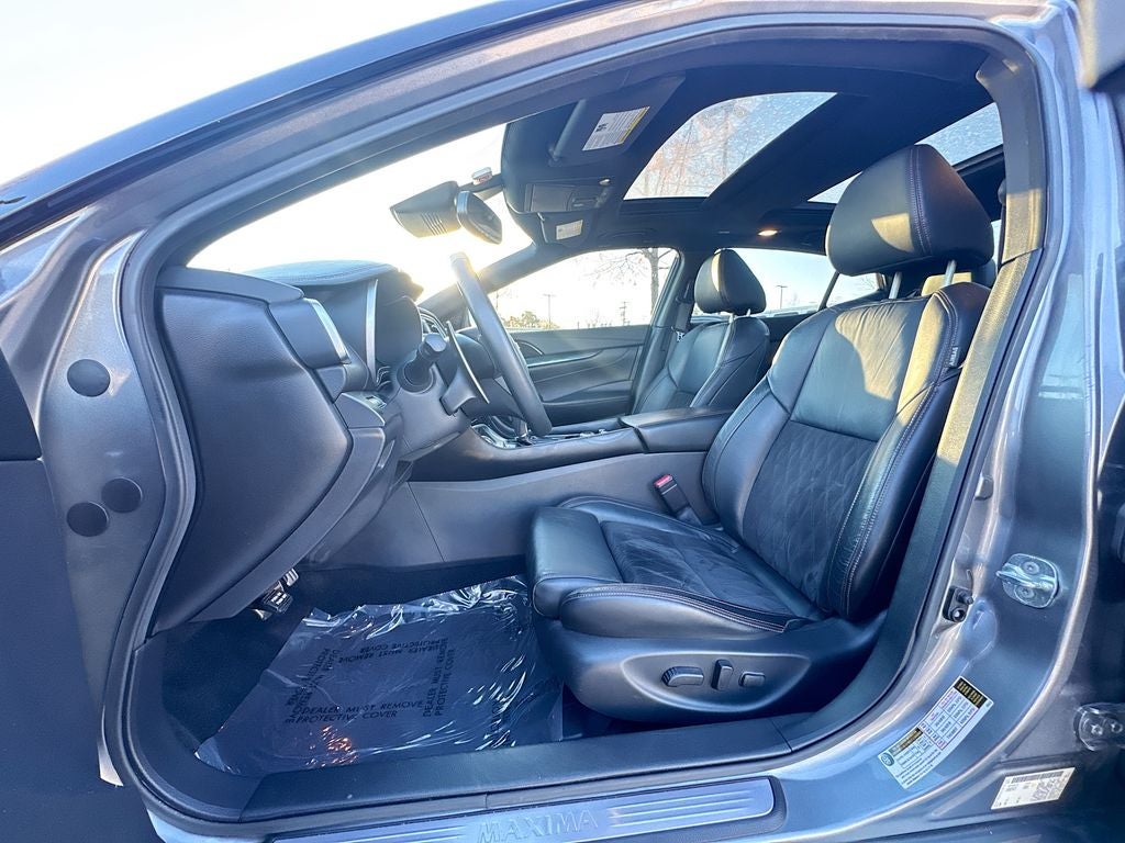 2022 Nissan Maxima SR BACKED BY HUDSON