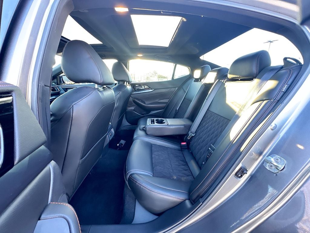 2022 Nissan Maxima SR BACKED BY HUDSON