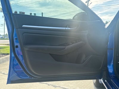 2025 Nissan Altima 2.5 SR BACKED BY HUDSON