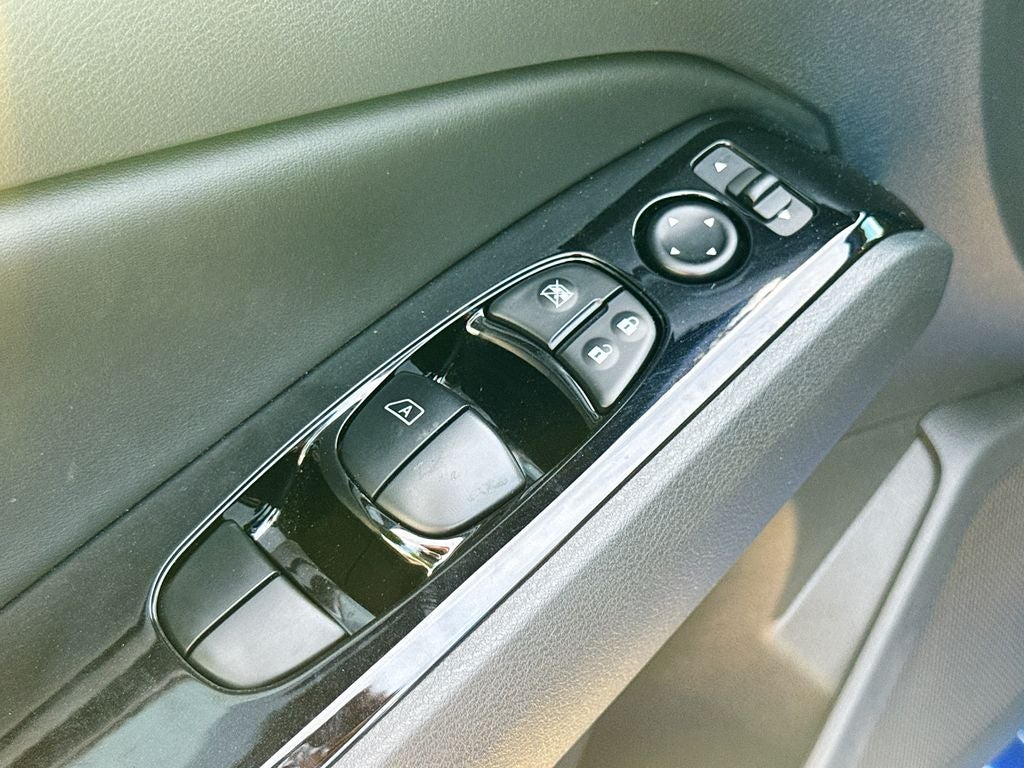 2025 Nissan Altima 2.5 SR BACKED BY HUDSON