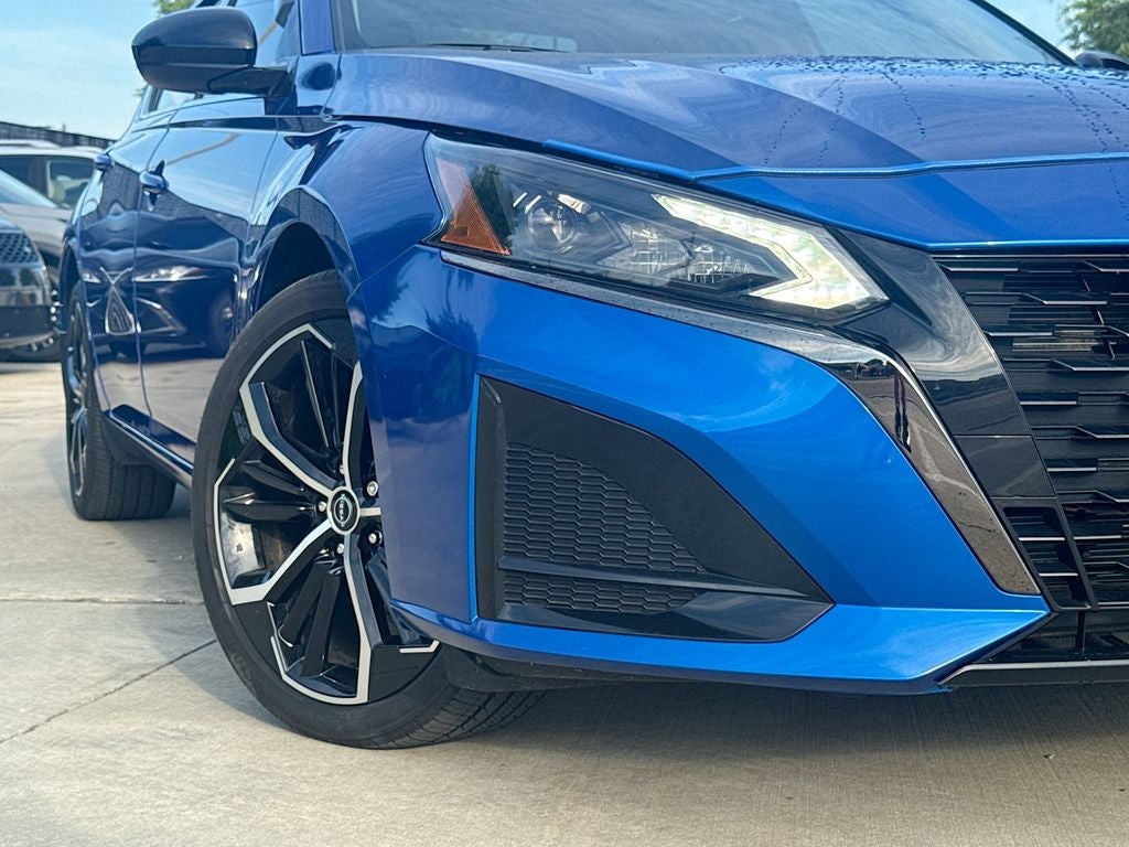 2025 Nissan Altima 2.5 SR BACKED BY HUDSON