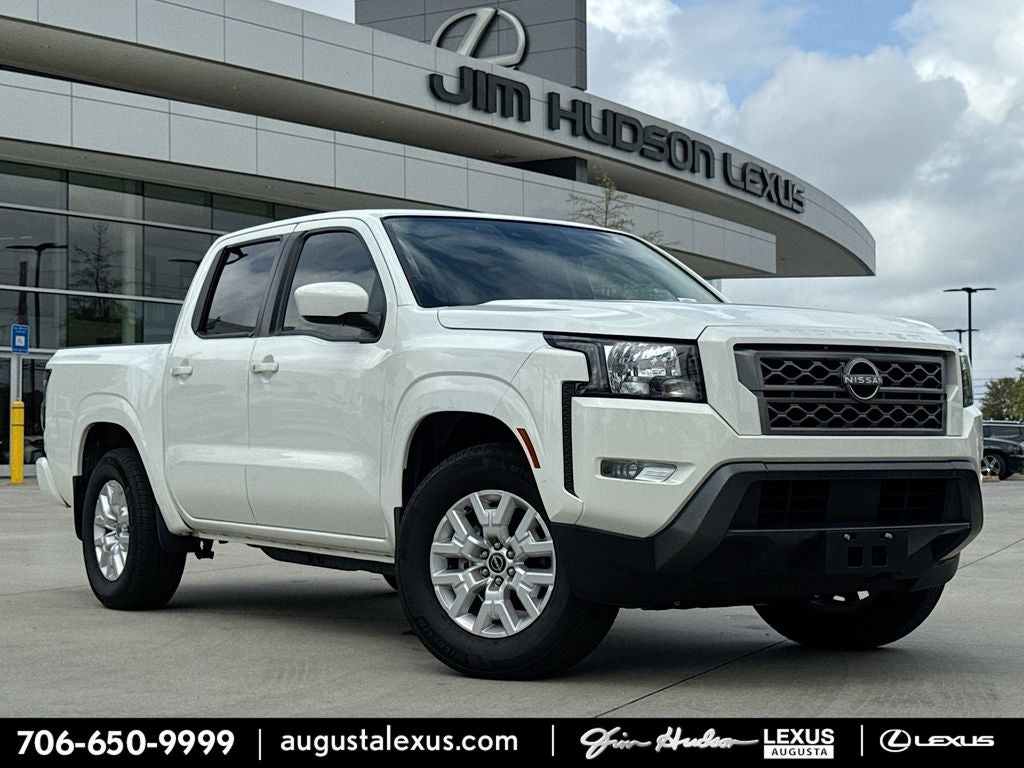 2024 Nissan Frontier SV