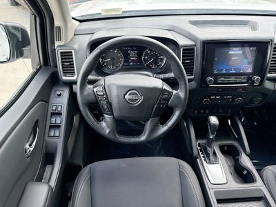 2024 Nissan Frontier SV