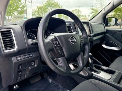 2024 Nissan Frontier SV