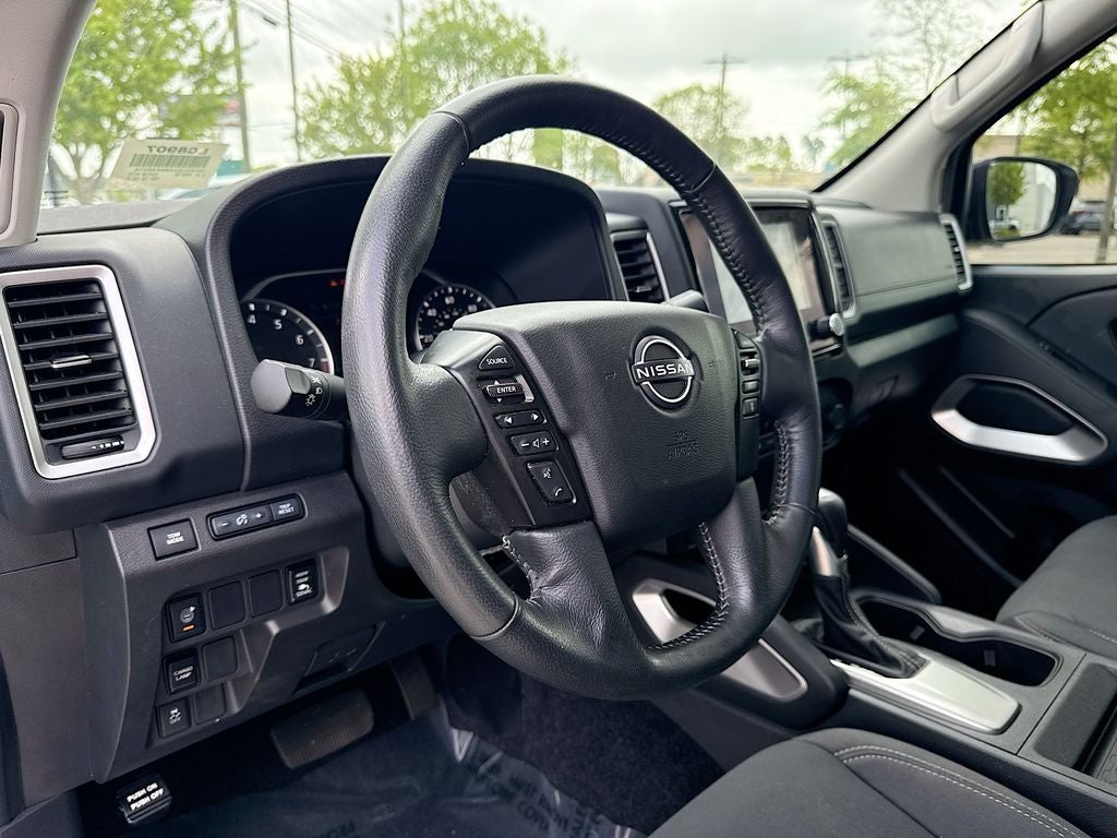 2024 Nissan Frontier SV