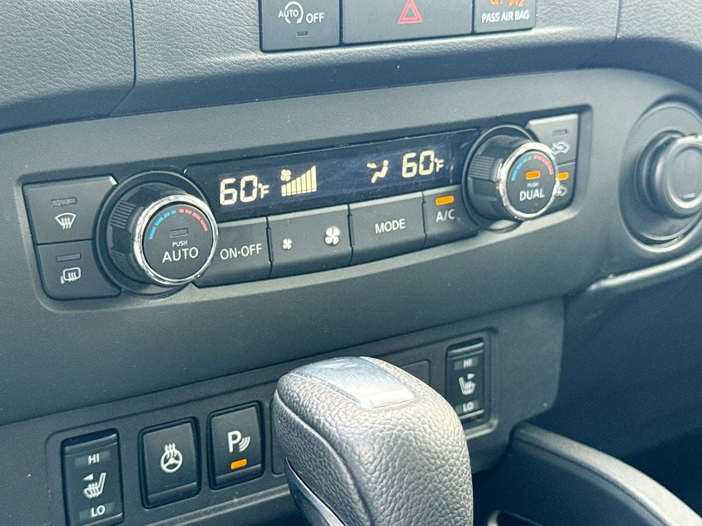 2024 Nissan Frontier SV