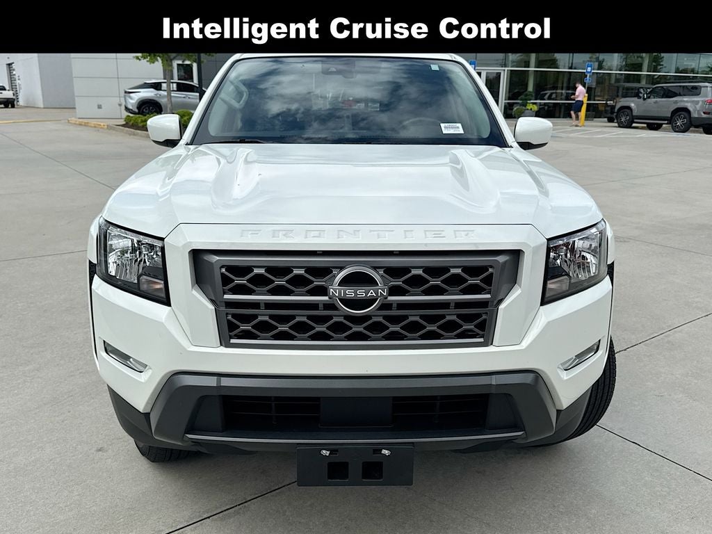 2024 Nissan Frontier SV