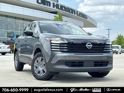 2025 Nissan Kicks S