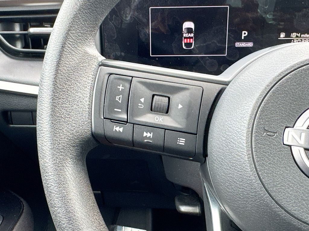 2025 Nissan Kicks S