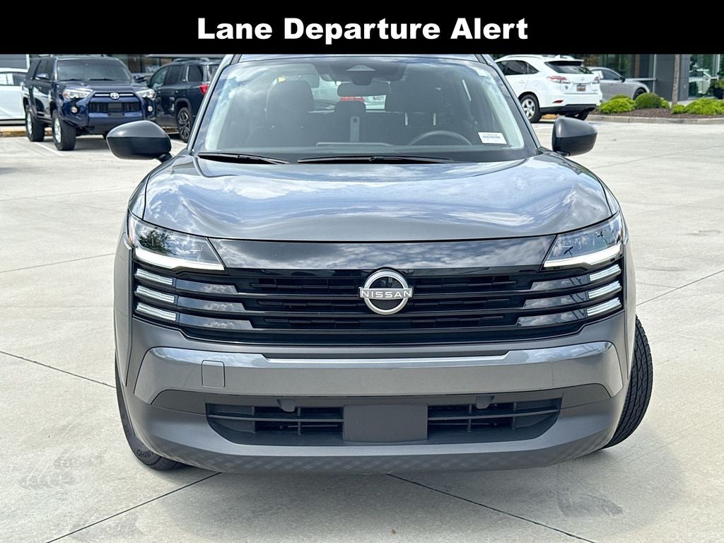 2025 Nissan Kicks S