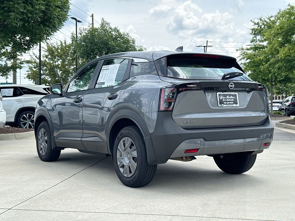 2025 Nissan Kicks S