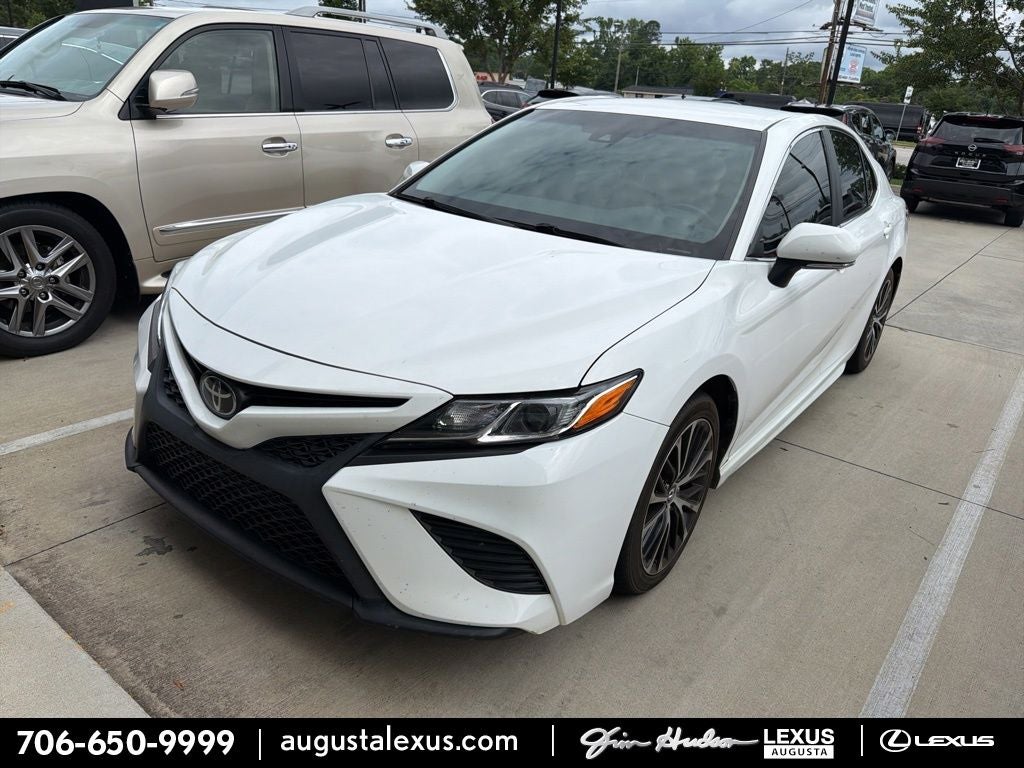 2018 Toyota Camry SE BACKED BY HUDSON
