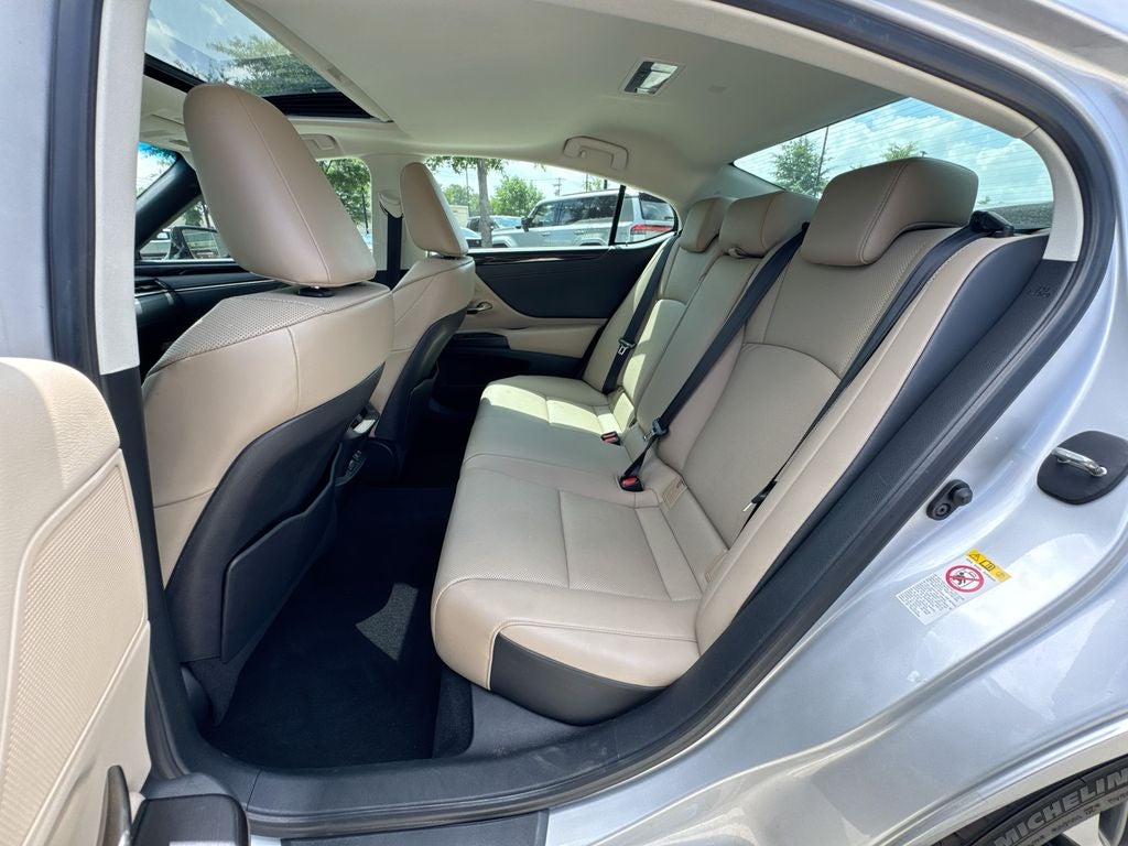 2019 Lexus ES 350 BACKED BY HUDSON