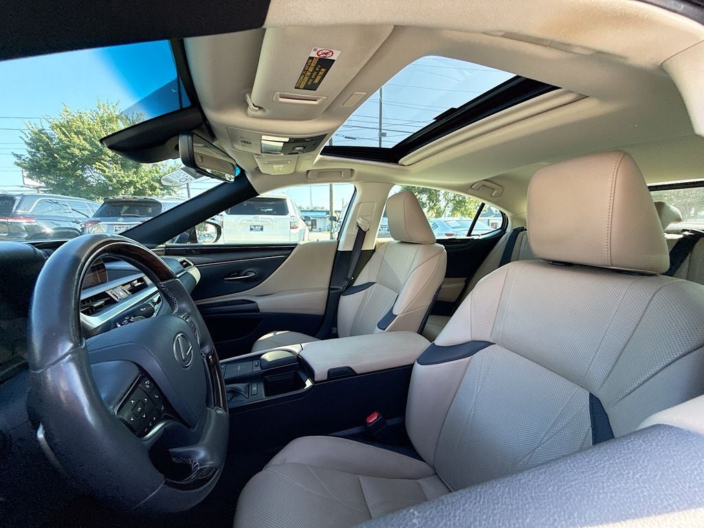 2019 Lexus ES 350 Luxury BACKED BY HUDSON
