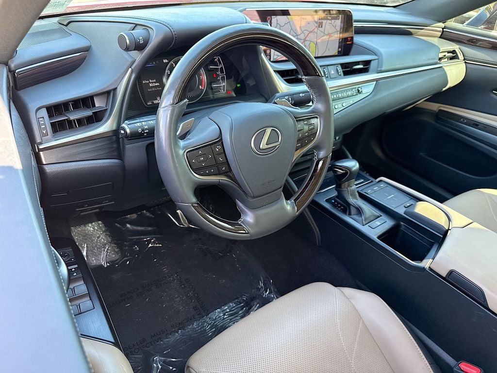 2019 Lexus ES 350 Luxury BACKED BY HUDSON