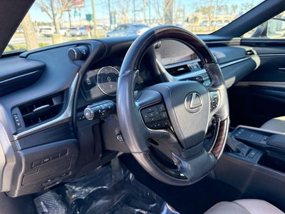 2019 Lexus ES 350 Luxury BACKED BY HUDSON