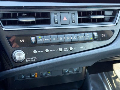 2023 Lexus ES 250 L/CERTIFIED