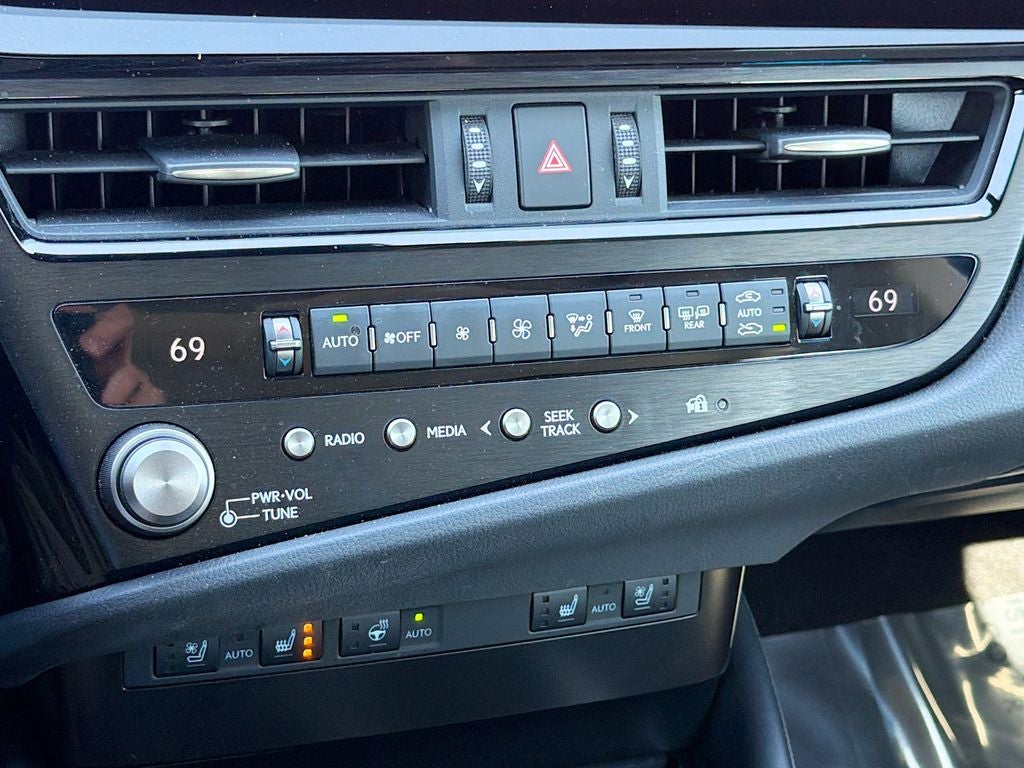 2023 Lexus ES 250 L/CERTIFIED