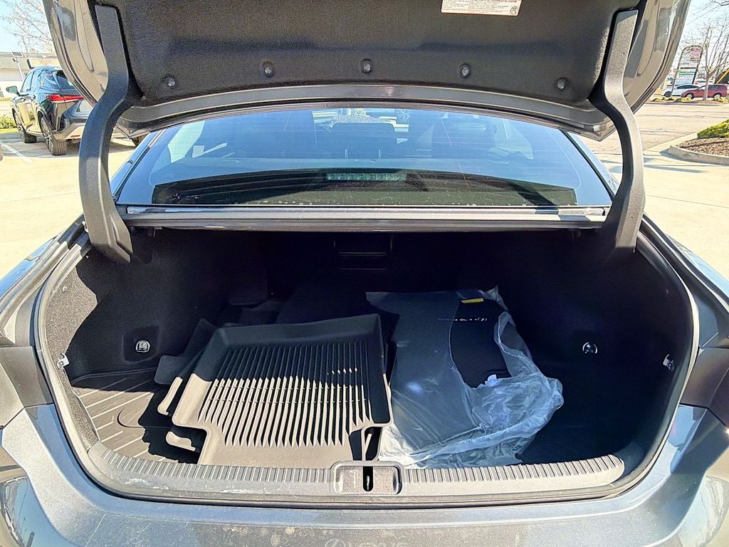 2023 Lexus ES 250 L/CERTIFIED