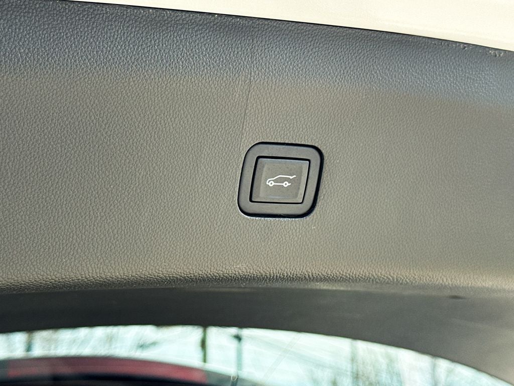 2023 Buick Enclave Essence BACKED BY HUDSON