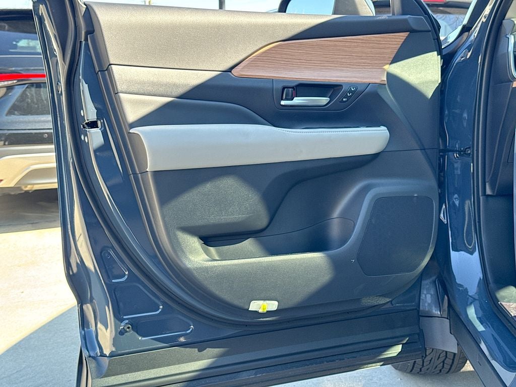 2026 Toyota Grand Highlander Limited BACKED BY HUDSON