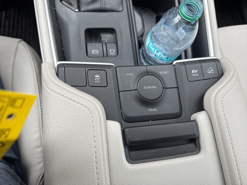 2025 Toyota Grand Highlander Hybrid Limited