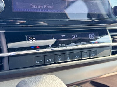 2021 Toyota Sienna LE 8 Passenger