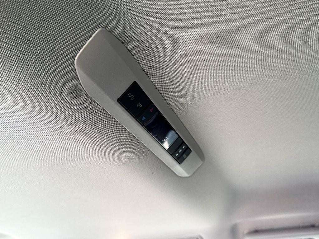 2021 Toyota Sienna LE 8 Passenger