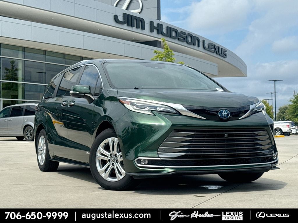 2021 Toyota Sienna Platinum 7 Passenger