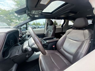2021 Toyota Sienna Platinum 7 Passenger