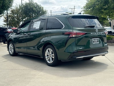 2021 Toyota Sienna Platinum 7 Passenger