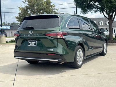 2021 Toyota Sienna Platinum 7 Passenger
