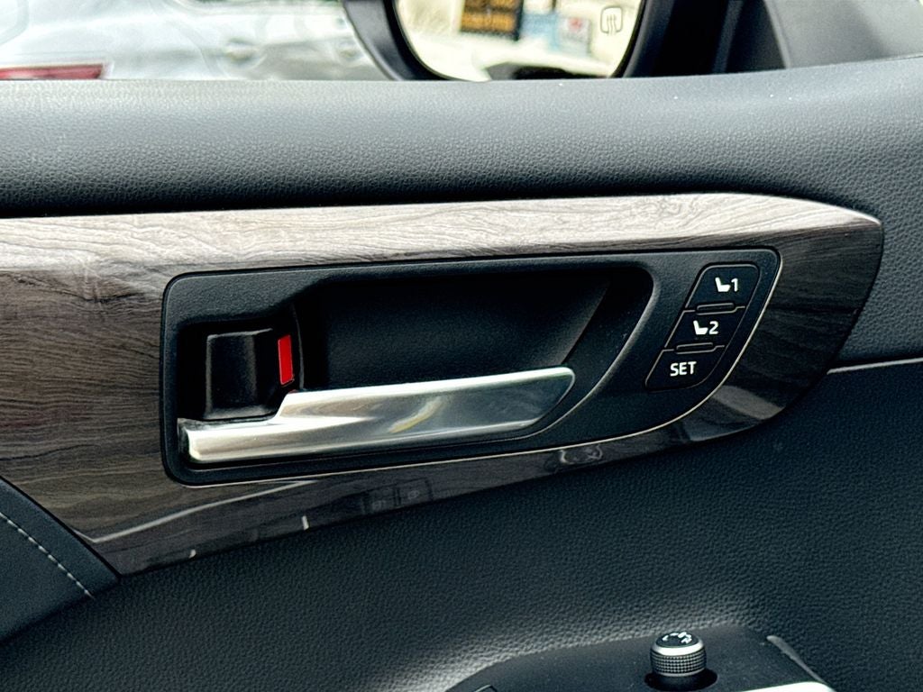 2021 Toyota Highlander Platinum BACKED BY HUDSON