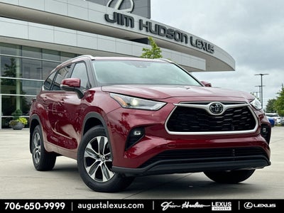 2026 Toyota Highlander XLE