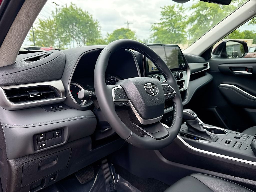 2026 Toyota Highlander XLE