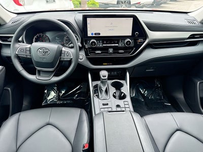 2026 Toyota Highlander XLE