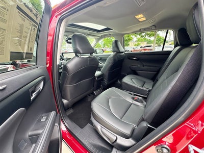 2026 Toyota Highlander XLE