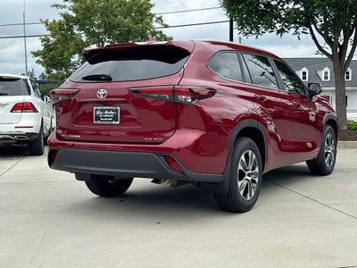 2026 Toyota Highlander XLE