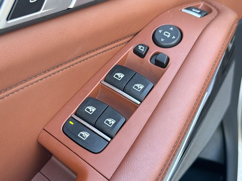 2024 BMW X5 sDrive40i BACKED BY HUDSON