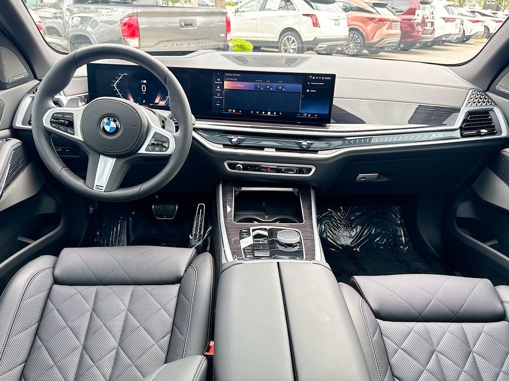 2025 BMW X5 xDrive40i BACKED BY HUDSON