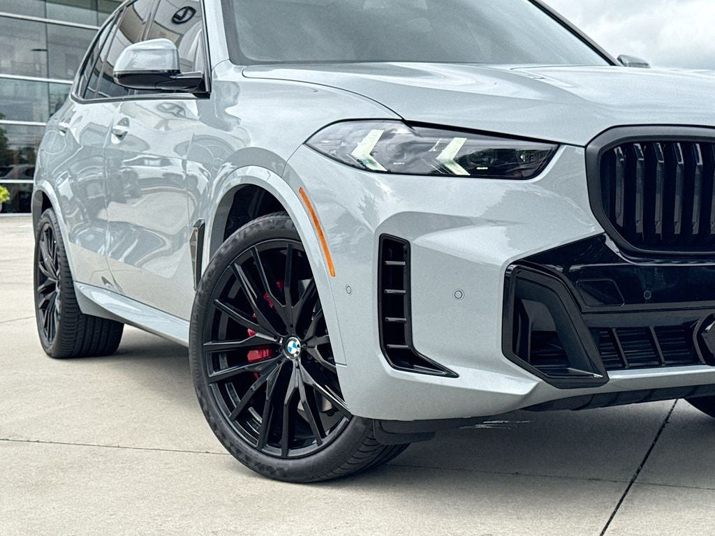 2025 BMW X5 xDrive40i BACKED BY HUDSON
