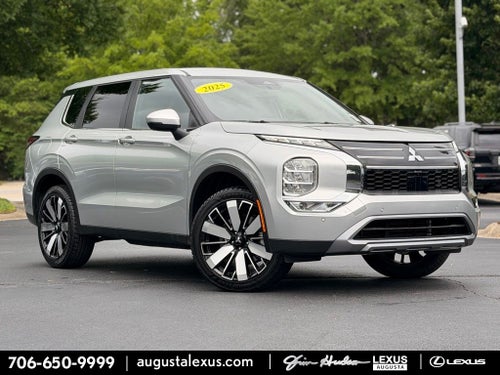 2025 Mitsubishi Outlander SE BACKED BY HUDSON